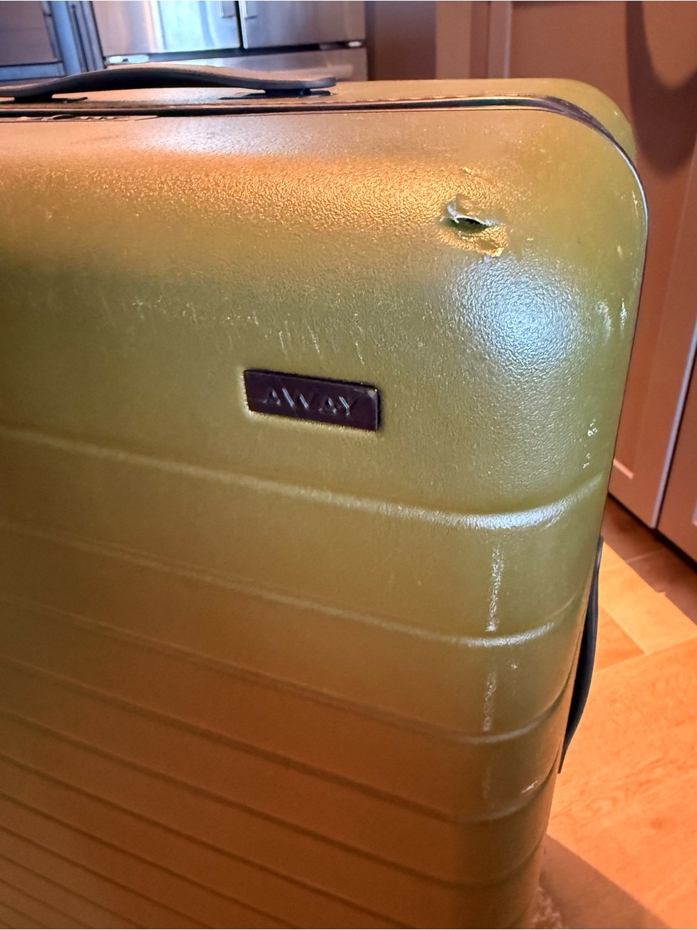 AWAY Luggage in Olive Green Hardshell - The Large - Picture 6 of 12